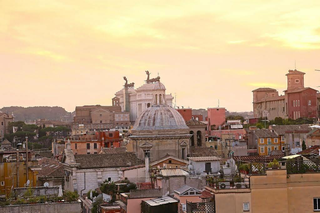 Ferienwohnung Atticus Forum Romanum Luxury Penthouse Exterior foto